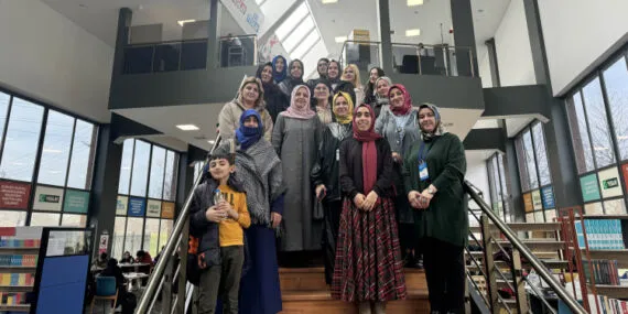 Sakarya'da fedakâr anneler sanat molası verdi haberi