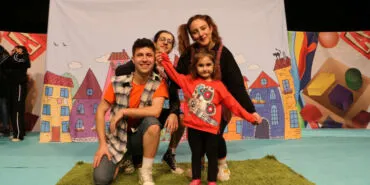 Sakarya'da gizemli bavul oyunu keyifli anlar yaşattı haberi