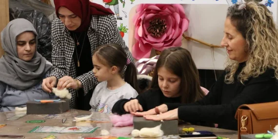 Sakaryalı anne ve çocukları ‘peri bebek’ yaptı haberi