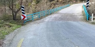Salihli ve Alaşehir’de Köprü Korkulukları Yenilendi