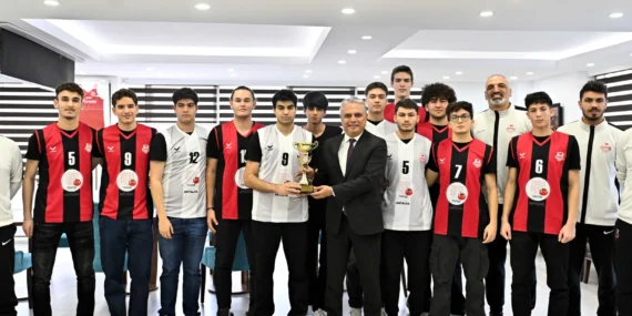 Şampiyonada Antalya Muratpaşa’yı temsil edecekler haberi