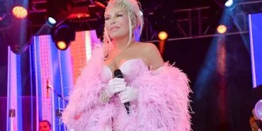 Süperstar Ajda Pekkan yeni yılda büyüledi! magazin haberi