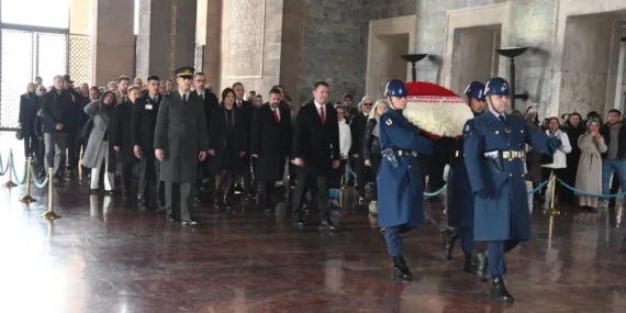 TED'in 57 yıllık gururu Anıtkabir’de taçlandı haberi