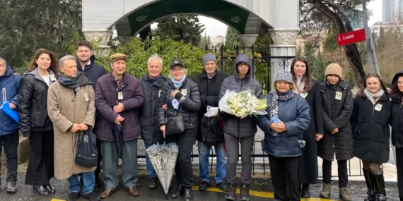 TEV, Türk sanat müziğinin değerli ismi Safiye Ayla'yı unutmadı haberi