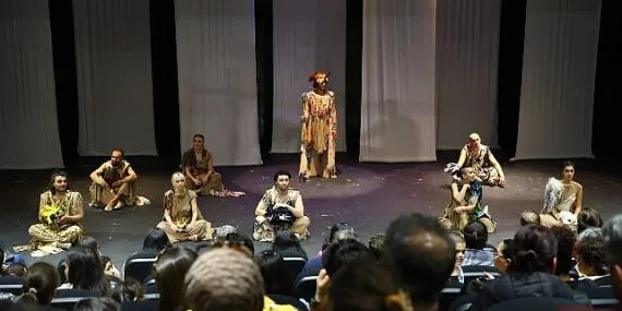 Tatil coşkusu Zümrüdüanka ile sürdü haberi