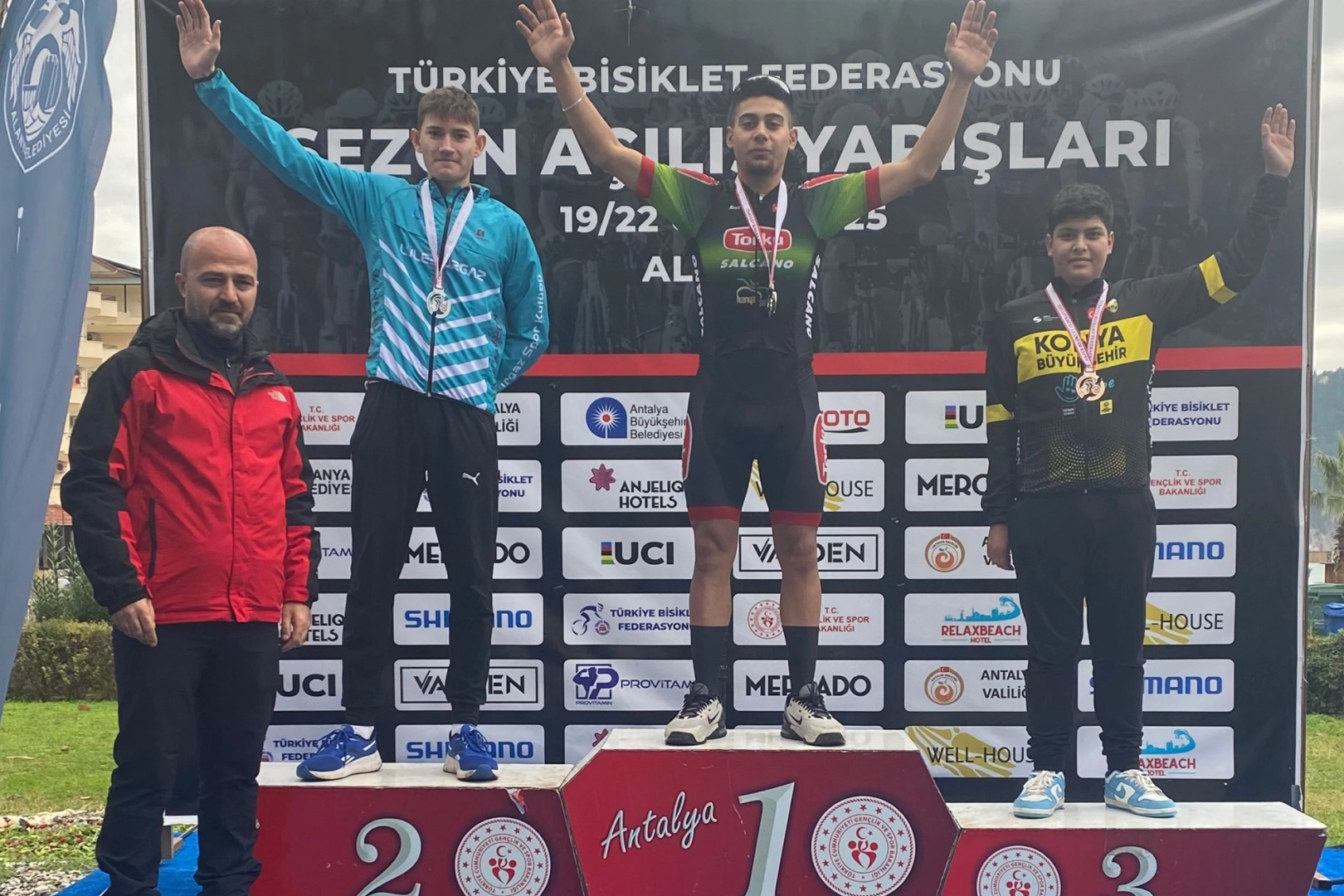 Torku Şekerspor sezon açılış yarışlarına damga vurdu haberi