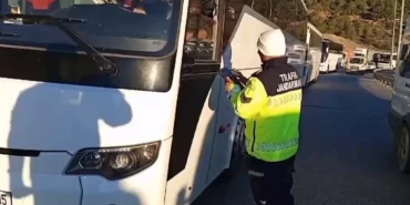 Trafikte ilk 20 gün 'hızlı' başladı... Hız ihlallerine 300 bin işlem! haberi
