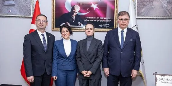 Tugay: İzmir’in tüm ilçelerini dengeli ve adil şekilde hizmetle buluşturacağız