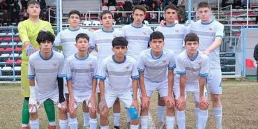 U16 takımı ligi 39 puanla 3’üncü bitirdi haberi