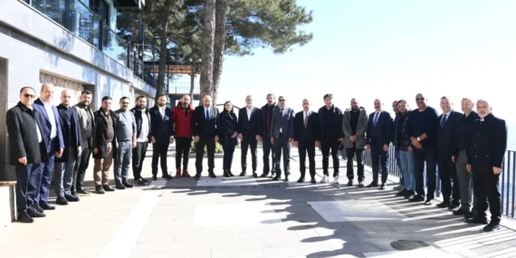 UGİYAD üyeleri AK Parti kurmayları ile buluştu haberi