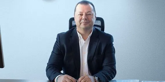 Yanlış Şarj Yöntemleri Elektrikli Araçları Tehlikeye Atıyor haberi