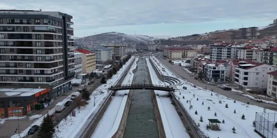 Bayburt’a Modern Köprüler, Çoruh Nehri Yeniden Canlandı Haberi