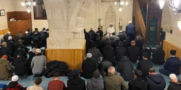 Bayburt'ta Regaib Kandili Coşkusu, Binlerce Kişi Camilerde Buluştu Haberi