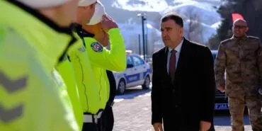 Bayburt'ta Trafik Hizmetleri Yeni Binasında: Vali Eldivan'dan Emniyet Teşkilatına Teşekkür Haberi