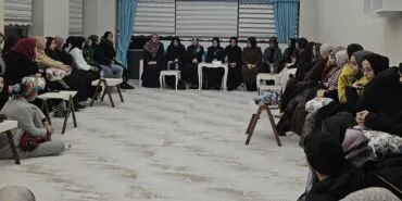Bayburt'ta Üniversiteli Gençler Regaip Gecesi'nde Buluştu Haberi