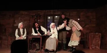 'Nevbahar Mübadele Yüzyıllık Sürgün' Osmangazi’de sahnelendi haberi