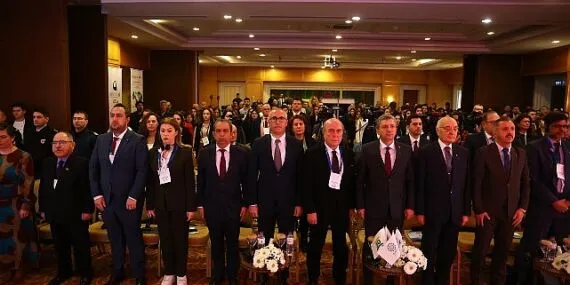 'Sürdürülebilir Gelecek İçin Çevre Eğitimi Kongresi' başladı haberi