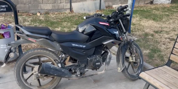 Adıyaman polisi çalınan motosiklet sahibine teslim etti haberi