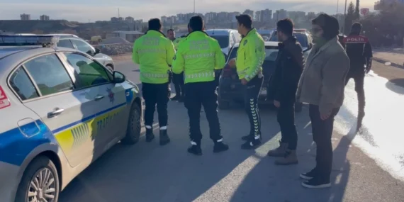 Adıyaman'da ihtara uymayanı Yunus Timleri durdurdu haberi