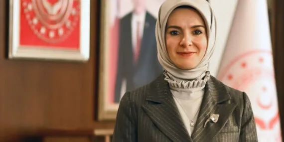 Aile'den 'sosyal medya' ayarı! Niyetimiz zararlı içeriklerden korumak haberi