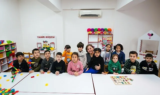 Akbank Deprem Bölgesinde İleri Dönüşümle Yeni Başlangıçlara Öncülük Ediyor haberi
