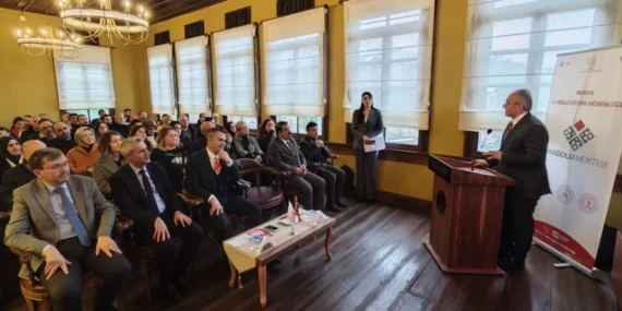 Anadolu Mektebi için Bursa'da koordinatör eğitimi haberi