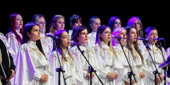 Antakya Medeniyetler Korosu 6 Şubat için Yenişehir’de sahne aldı haberi
