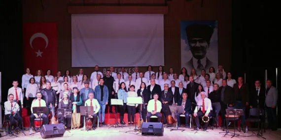 Antalya Kumluca'da 'Türkü Akşamı' mest etti haberi