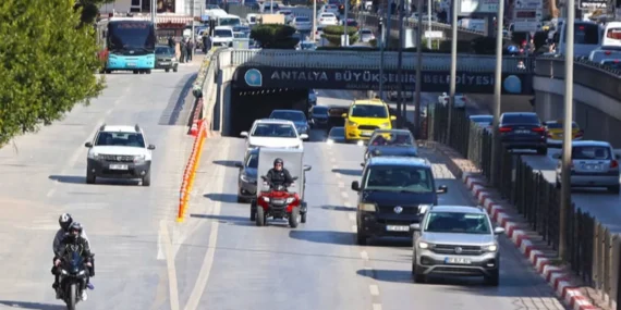Antalya'da halk otobüsleri için ikinci özel şerit uygulaması haberi