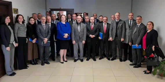 Artvin Hopa'da 'İlçe İdareleri' toplandı haberi