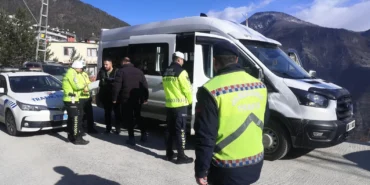 Artvin’de trafik denetimlerine devam haberi