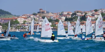 Ayvalık TYF yelken ligi 3. Ayak Yarışları’na ev sahipliği yapıyor haberi