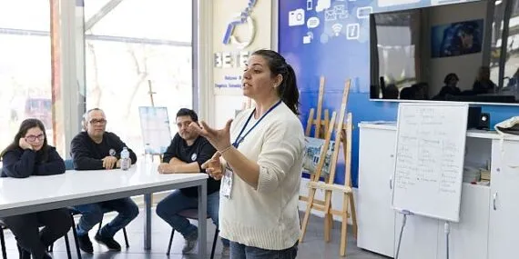 Balçova’da engelli ailelerine ilk yardım eğitimi haberi