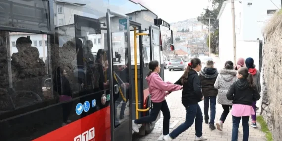 Balıkesir Büyükşehir öğrenciler için seferber oldu haberi
