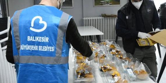 Balıkesirli öğrencilere beslenme desteği haberi