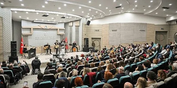 Barış Manço ve Cem Karaca şarkılarıyla anıldı haberi