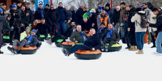 Başkan Büyükakın Kartepe'den müjdeyi verdi: Bu daha başlangıç haberi