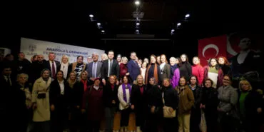 Başkan İmamoğlu Silivri'de STK'larla buluştu haberi