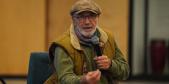 Beylikdüzü Sanat Buluşmaları Özcan Yurdalan ile Devam Etti haberi