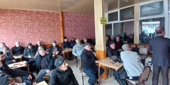 Bilecik Pazaryeri’nde velilere o model kahvehanede anlatıldı haberi