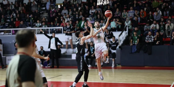 Bornova Belediyespor, bu hafta Sakarya'nın potasında haberi