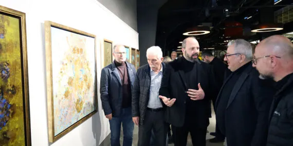 Buçukoğlu “Farklı Dönemler, Farklı Söylemler” sergisi ile Sakarya'da! haberi