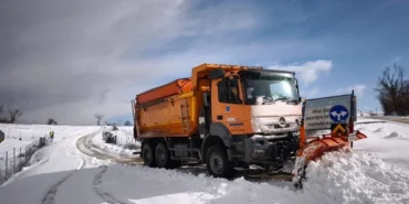 Bursa Büyükşehir karla mücadelede gece gündüz sahada haberi