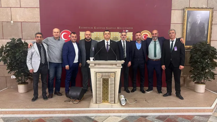 Bursa Çıraklık ve Staj Mağdurları hak arayışını sürdürüyor haberi