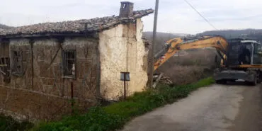 Bursa Osmangazi'de metruklara yıkım haberi