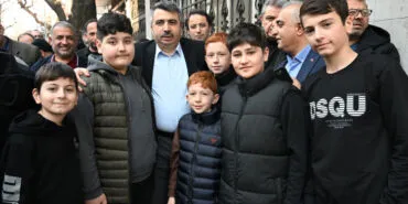 Bursa Yıldırım'da Başkan Yılmaz talepleri dinliyor haberi