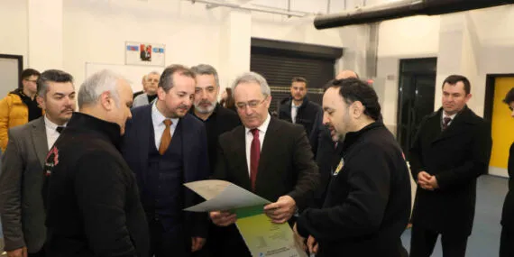 Bursa'da eğitimin ikinci dönem açılışı Demirtaşpaşa'da yapıldı haberi