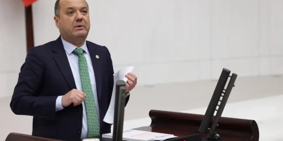 CHP'li Aygun yurtdışı burs mağdurlarına ses oldu haberi