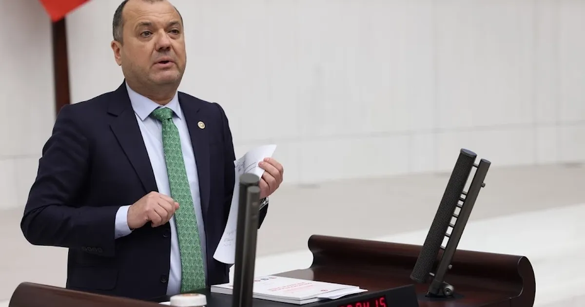 CHP'li Aygun yurtdışı burs mağdurlarına ses oldu haberi