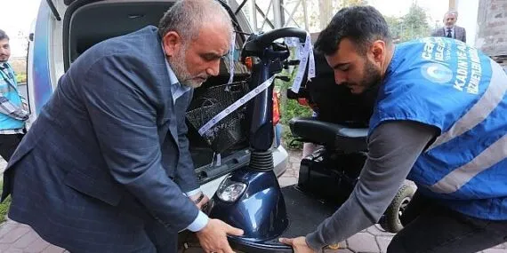 Canik'ten Vatandaşlara 17 Alanda Ayni ve Nakdi Destek haberi